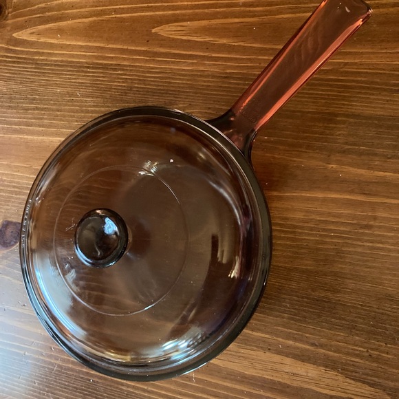 Corningware Kitchen Vision Pyrex Bowl With Handle And Lid For Microwave And Oven Not For